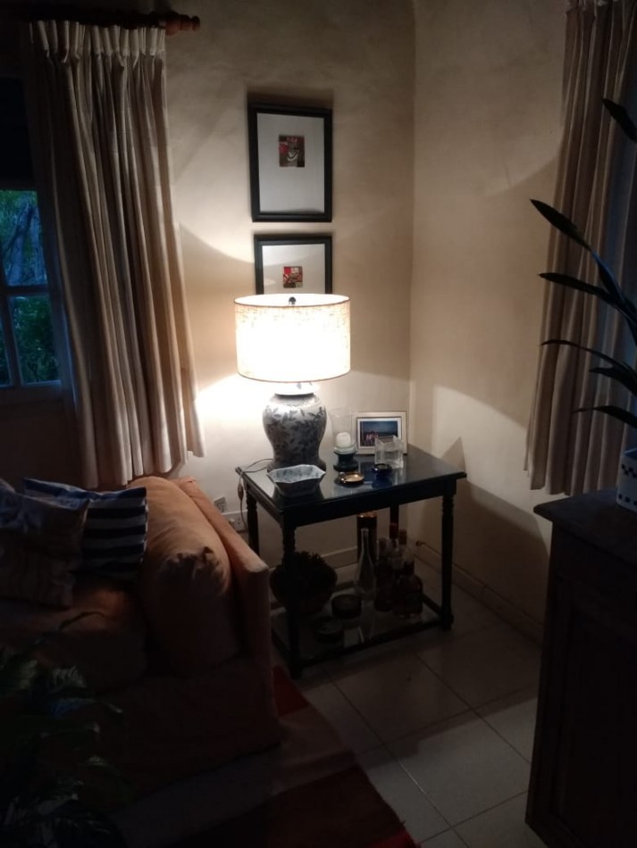 venta de excelente duplex  en Ostende- oportunidad