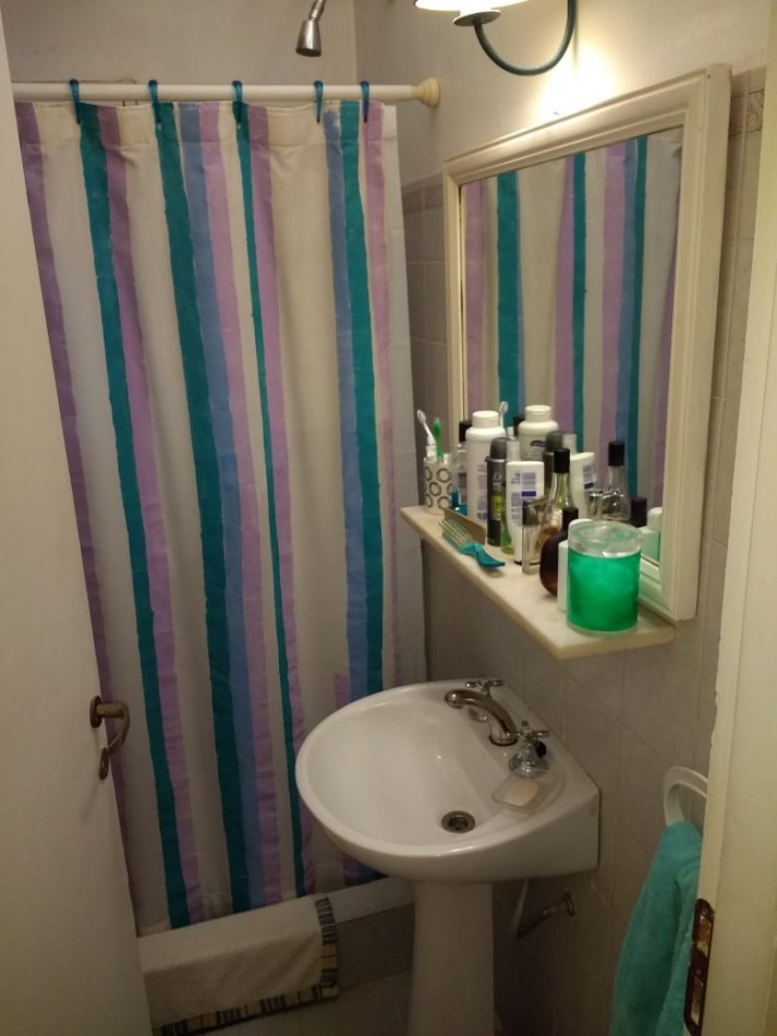 venta de excelente duplex  en Ostende- oportunidad