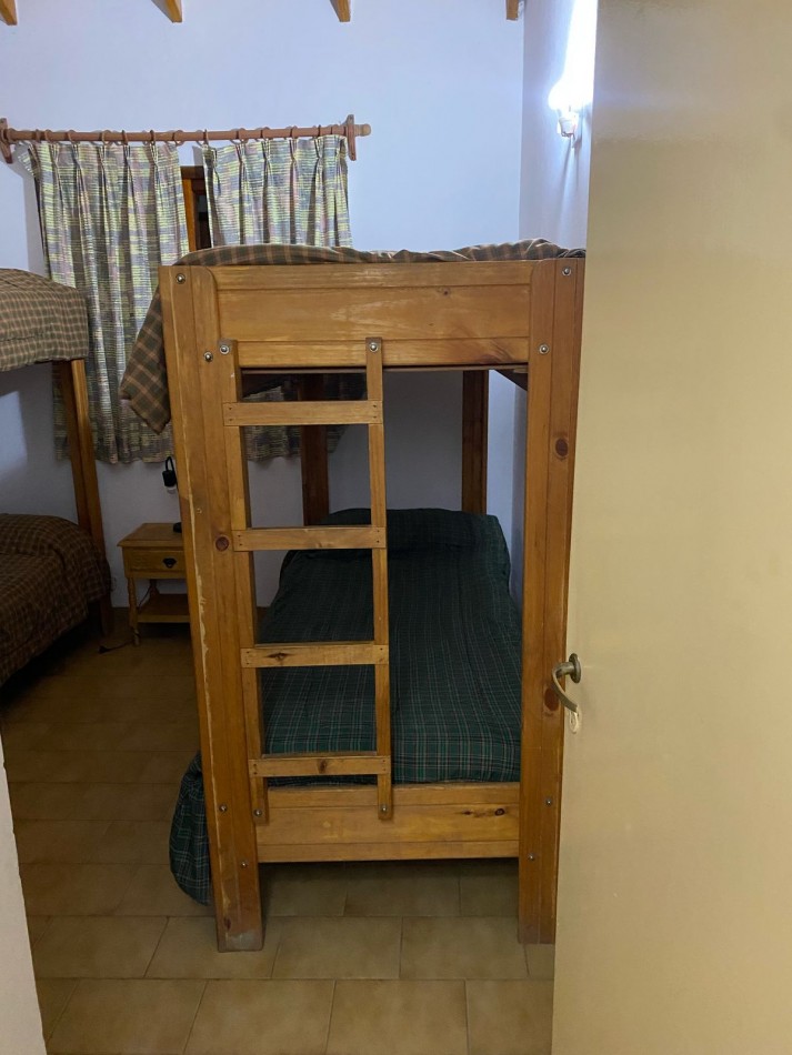VENTA DE CASA EN VALERIA DEL MAR 