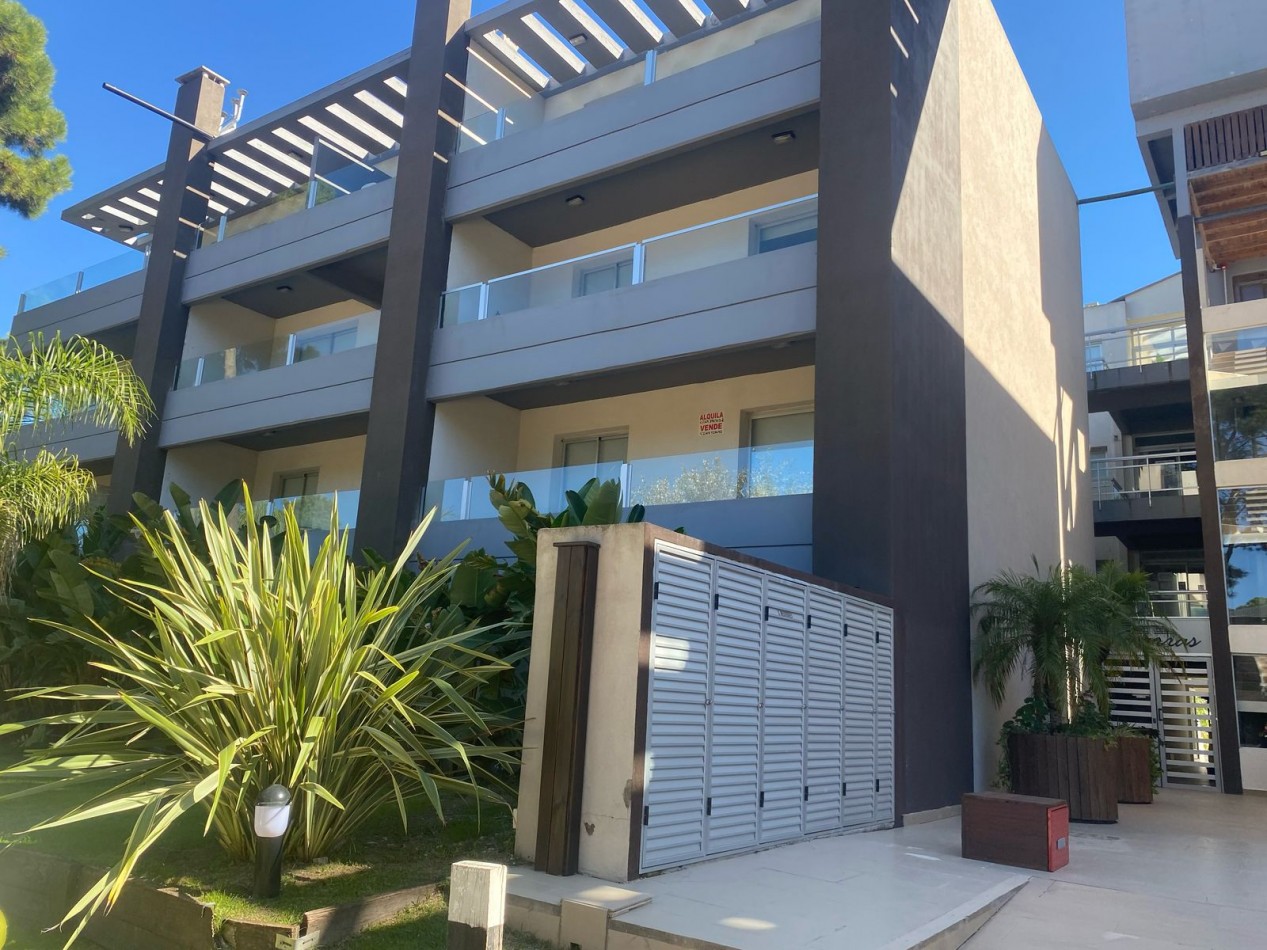 Venta de departamento en complejo Amarras ,Pinamar  oportunidad !