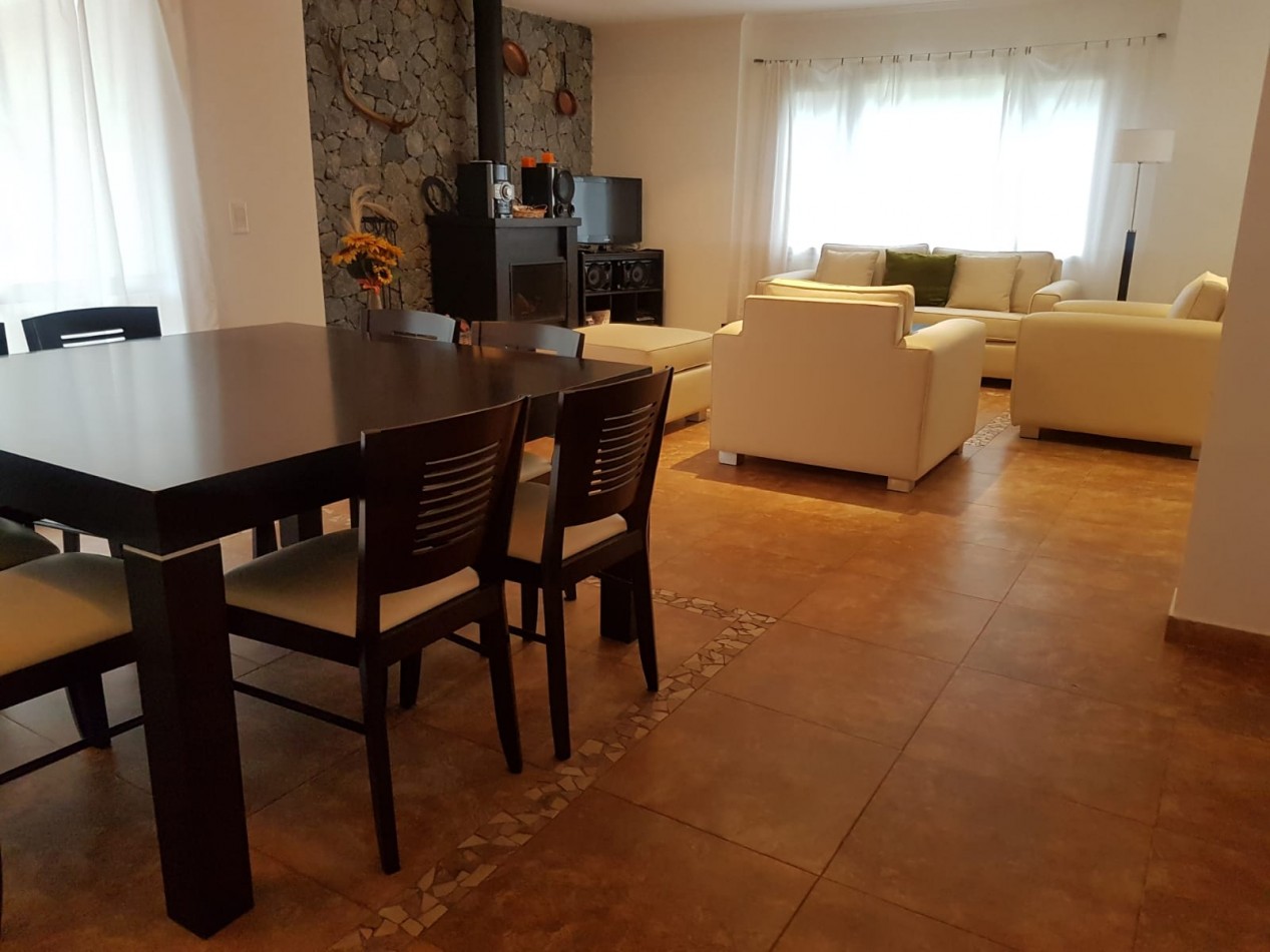alquilo casa en  Pinamar zona Alamos  goleta hercules 1075