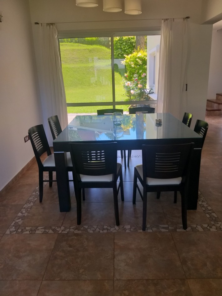 alquilo casa en  Pinamar zona Alamos  goleta hercules 1075